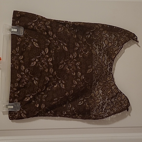 3/$27 NWT Urban Renewal lace strapless top - Picture 1 of 6